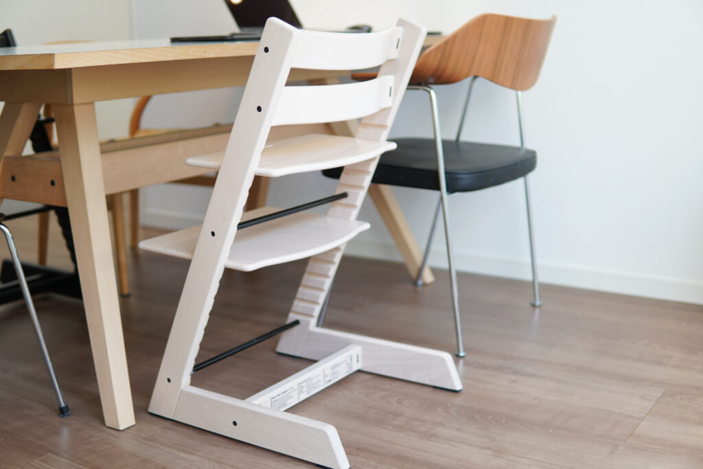 STOKKE】 ストッケ ホワイトウォッシュ 4 トリップトラップ